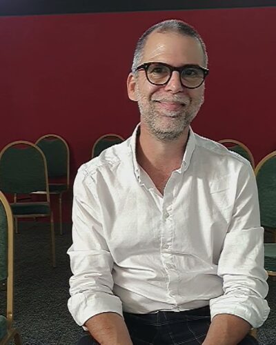 Dr Arnaud Bouzinac – Evaluation des bénéfices de l’hypnose dans la douleur chronique